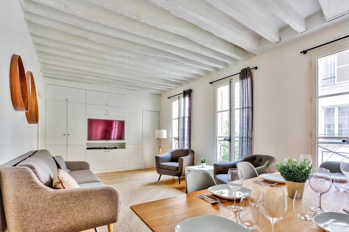 Superbe Appartement Bon Marche Saint Germain Free Netflix Париж Екстериор снимка